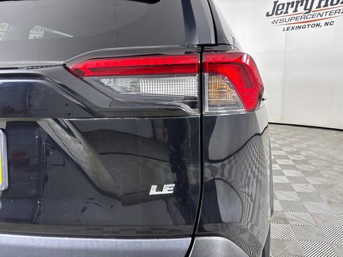 Used 2024 Toyota RAV4 LE FWD image 33