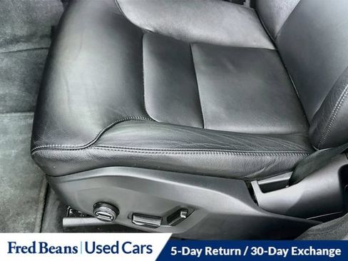 Used 2023 Volvo XC60 B5 Core AWD/4WD image 25