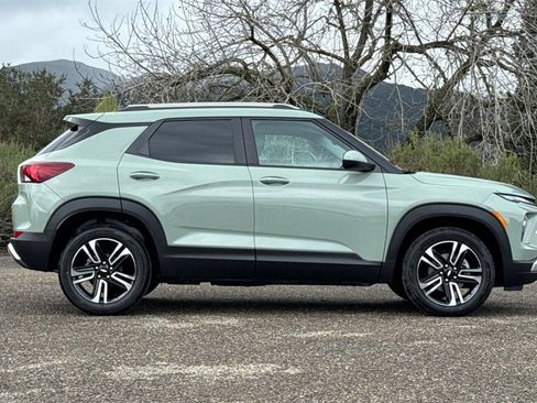 New 2026 Chevrolet TrailBlazer LT image 3