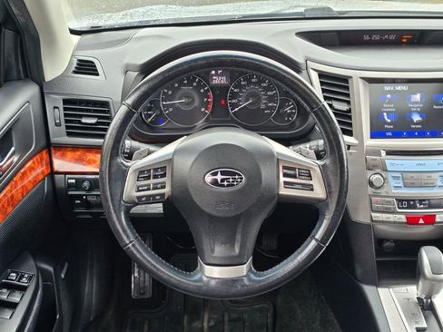 Used 2012 Subaru Outback 2.5i Limited AWD/4WD image 16