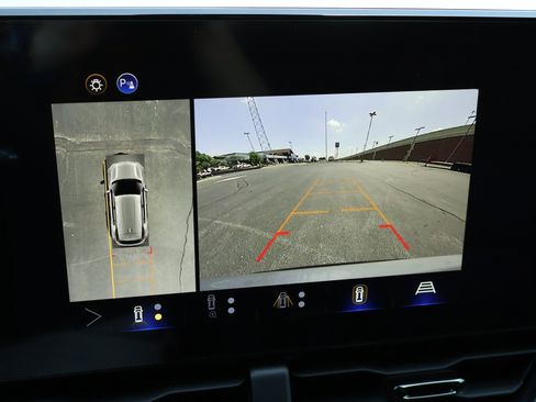 New 2026 Chevrolet Equinox RS w/ Convenience Package III image 4