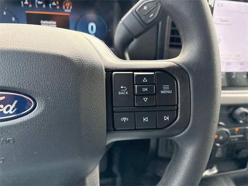 New 2025 Ford F150 XL w/ Equipment Group 103A High image 25