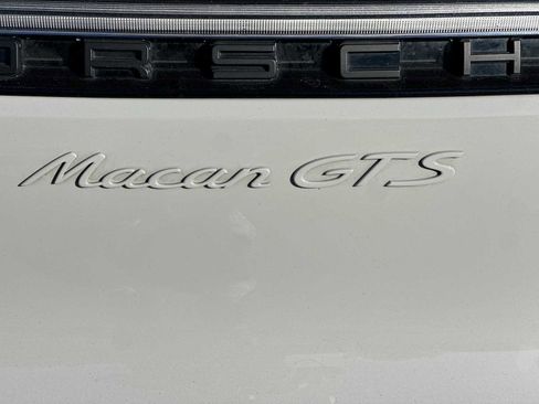 Certified 2025 Porsche Macan GTS image 29