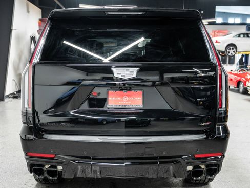 Used 2026 Cadillac Escalade V image 7