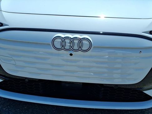 New 2025 Audi A6 e-tron Premium Plus RWD image 25