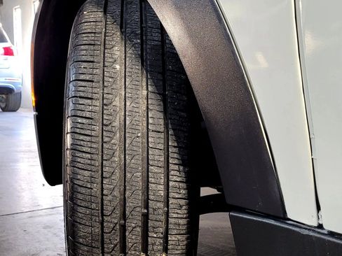 Used 2015 MINI Cooper S image 39