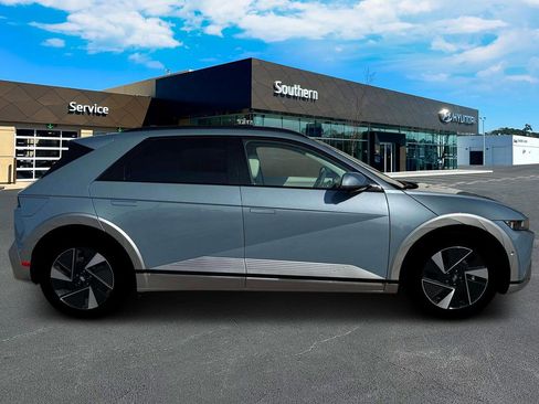 New 2026 Hyundai Ioniq 5 Limited RWD image 10