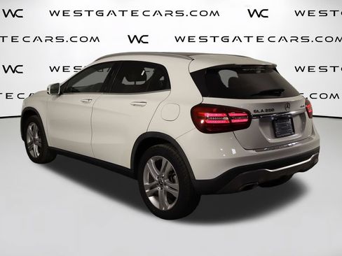 Used 2020 Mercedes-Benz GLA 250 4MATIC image 41