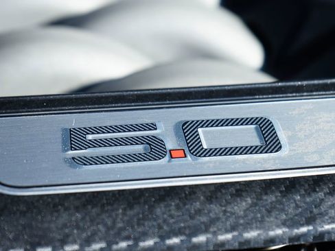 Used 2024 Ford Mustang GT Premium image 13