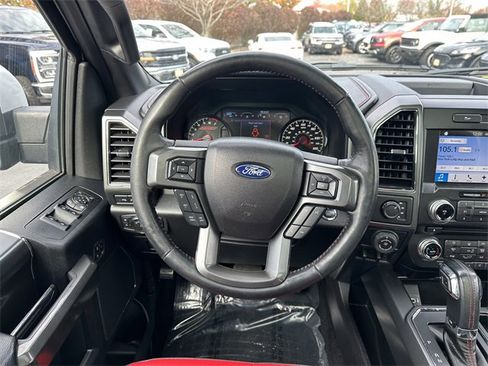 Used 2017 Ford F150 Lariat w/ Equipment Group 502A Luxury image 14