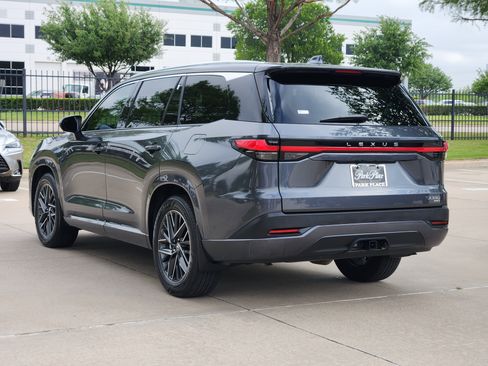 Used 2025 Lexus TX 350 AWD w/ Technology Package image 4