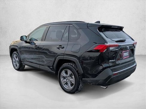 Used 2025 Toyota RAV4 XLE image 8