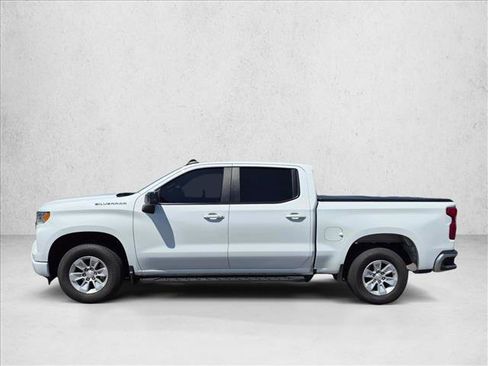 Used 2024 Chevrolet Silverado 1500 LT RWD image 8
