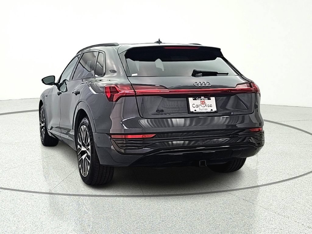 Used 2024 Audi Q8 e-tron Premium Plus w/ Premium Plus Package AWD/4WD image 6