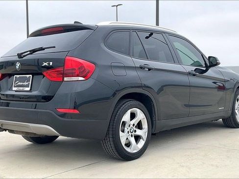 Used 2015 BMW X1 sDrive28i image 2