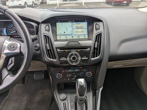 Used 2016 Ford Focus Electric Hatchback image 17