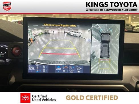 Certified 2026 Toyota 4Runner TRD Off-Road Premium AWD/4WD image 14
