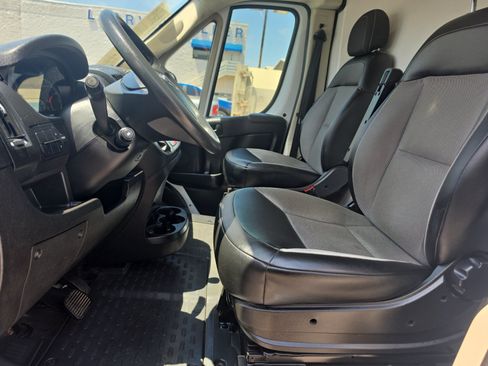Used 2021 RAM ProMaster 2500 FWD image 11