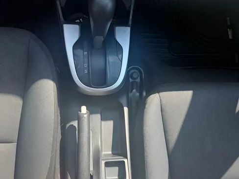 Used 2015 Honda Fit EX image 6