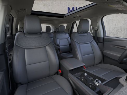 New 2026 Ford Explorer Active w/ Active Comfort Package AWD/4WD image 10
