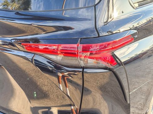 New 2026 Toyota Sienna XSE AWD/4WD image 8