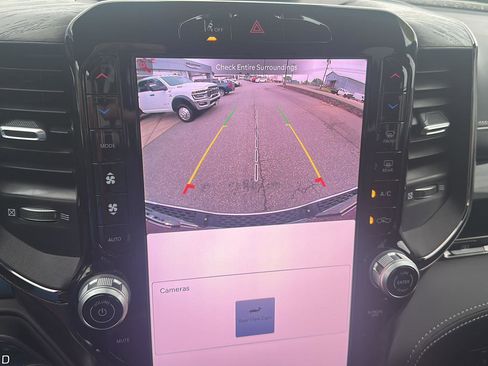 Used 2025 RAM 1500 Limited image 22