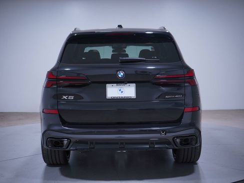 Used 2026 BMW X5 sDrive40i w/ M Sport Package RWD image 5