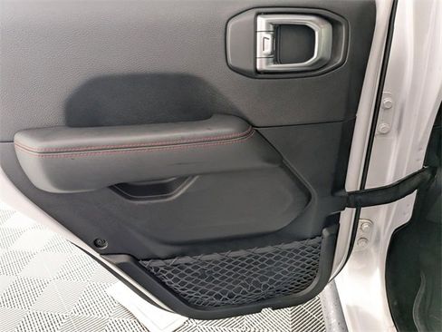 Used 2020 Jeep Gladiator Rubicon image 27