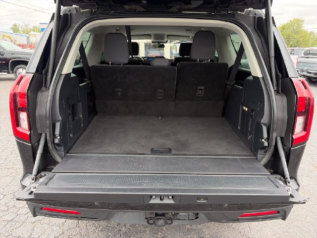 Used 2025 Ford Expedition Max Active AWD/4WD image 26