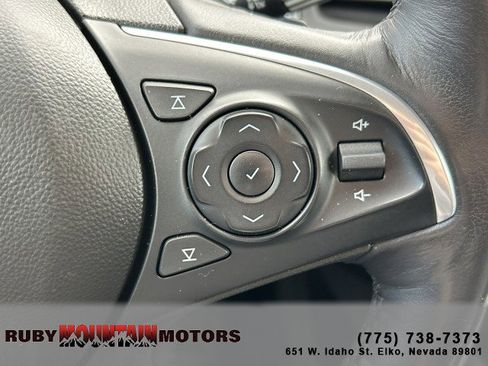 Used 2018 Buick Enclave Premium image 13