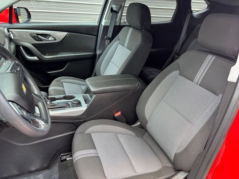 Used 2026 Chevrolet Blazer LT FWD image 21