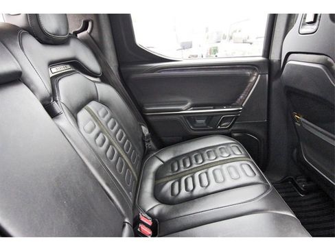 Used 2022 Rivian R1T Adventure image 10