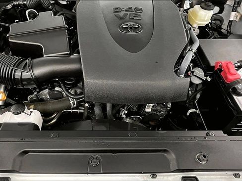 Used 2023 Toyota Tacoma SR5 image 10