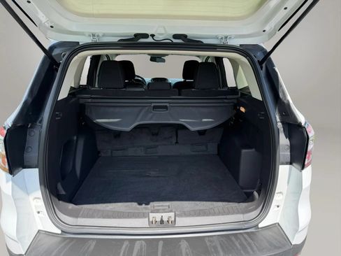 Used 2018 Ford Escape SE FWD image 35