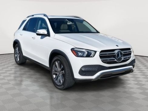 Used 2020 Mercedes-Benz GLE 350 4MATIC w/ Premium Package image 4