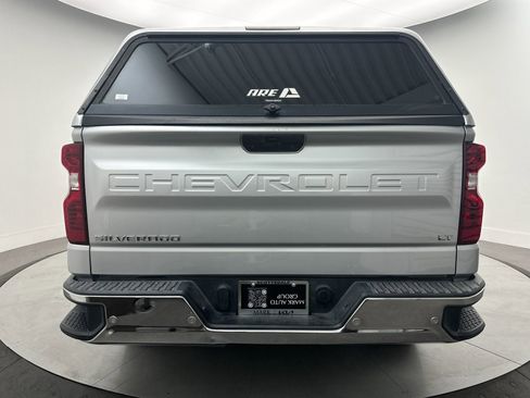 Used 2020 Chevrolet Silverado 1500 LT w/ Convenience Package image 8