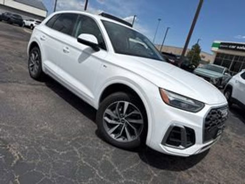 Used 2023 Audi Q5 2.0T Premium Plus AWD/4WD image 2