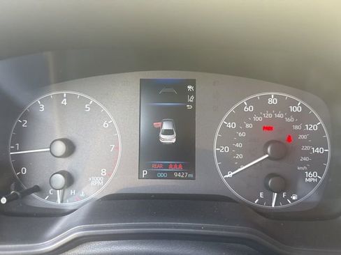 Used 2025 Toyota Corolla LE image 10