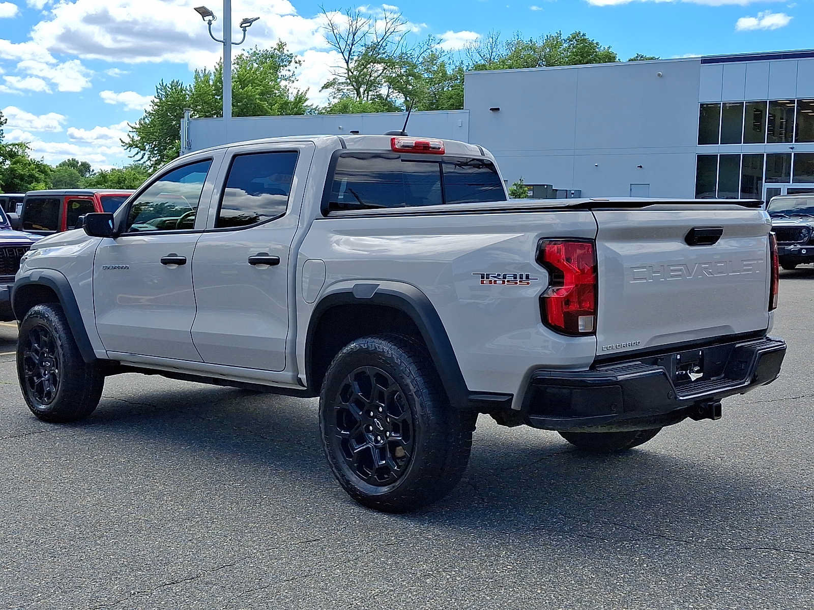 Used 2026 Chevrolet Colorado Trail Boss AWD/4WD image 4