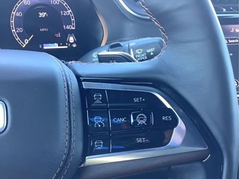 Certified 2023 Jeep Grand Cherokee Summit image 26