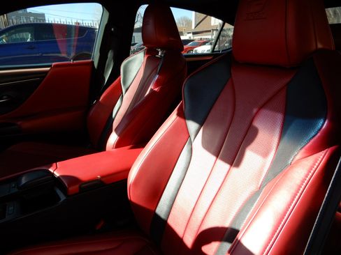 Used 2019 Lexus ES 350 image 12