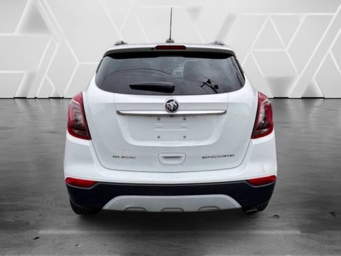 Used 2018 Buick Encore Preferred image 6