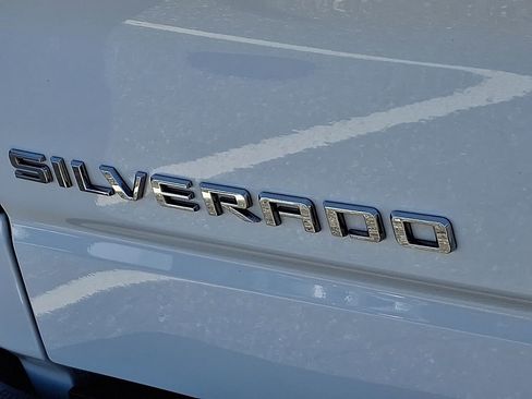 Certified 2024 Chevrolet Silverado 1500 LT Trail Boss w/ LT Trail Boss Premium Package AWD/4WD image 31