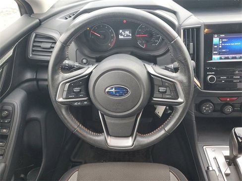 Used 2019 Subaru Crosstrek 2.0i Premium image 12