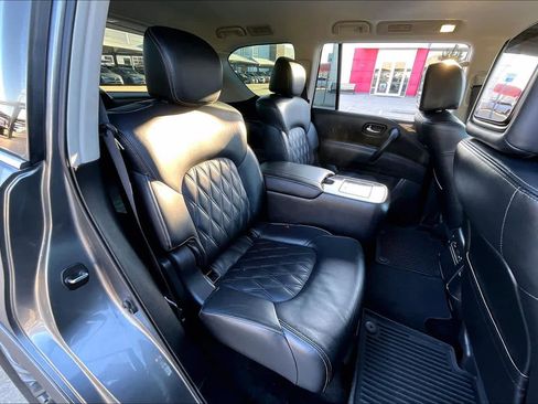Used 2022 Nissan Armada Platinum w/ Captain's Chairs Package image 19