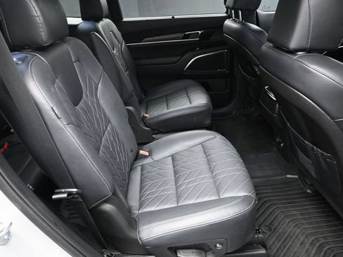 Used 2024 Kia Telluride SX Prestige X-Line AWD/4WD image 39