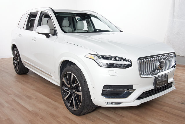 Used 2023 Volvo XC90 B6 Plus w/ Protection Package Premier AWD/4WD image 3