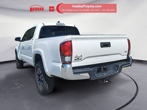 Used 2023 Toyota Tacoma SR5 AWD/4WD image 3