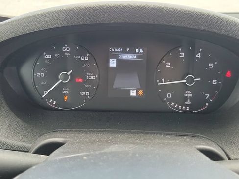Used 2025 RAM ProMaster 2500 w/ Convenience Group FWD image 17