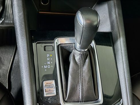 Used 2018 MAZDA CX-5 Touring w/ Preferred Equipment Package image 24